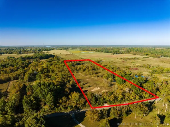 7 E 1090th Rd, Checotah, OK 74426