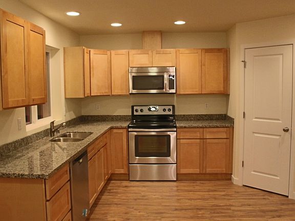 3rd image of 30211 120th Ave E