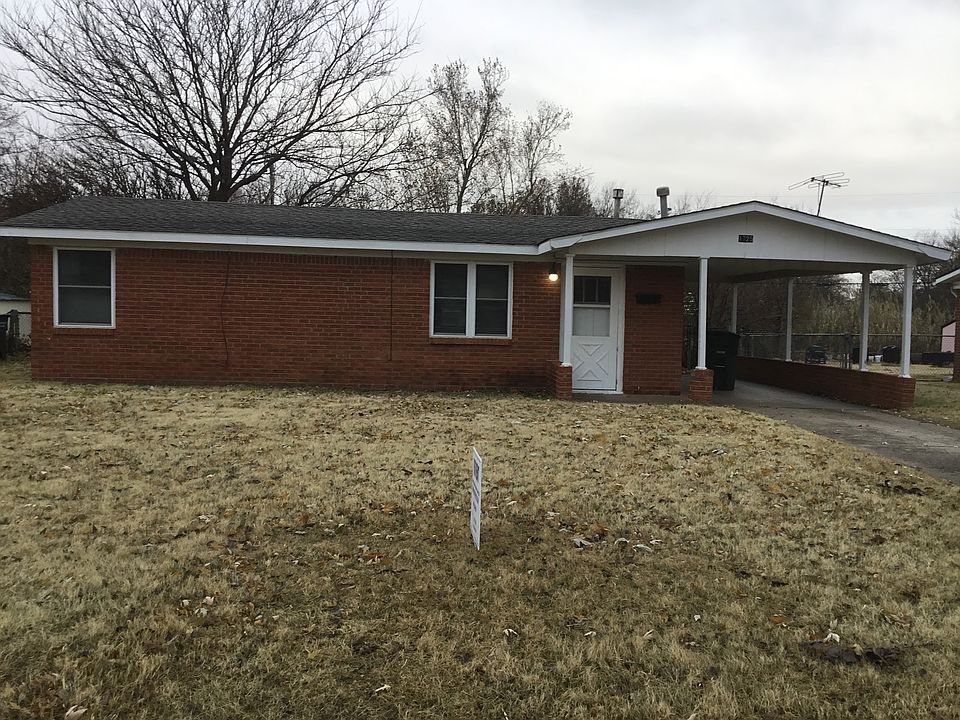 1st image of 1725 Lariet Ln