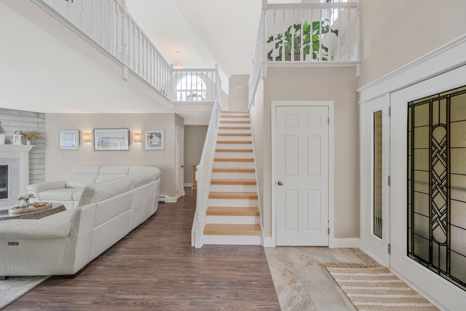  Front Entry with View of Stairway to Grand Cathedral Loft