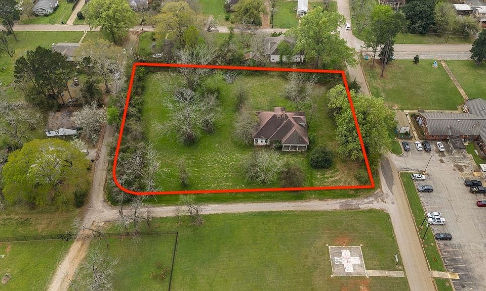 1st image of 306 Ramsey St