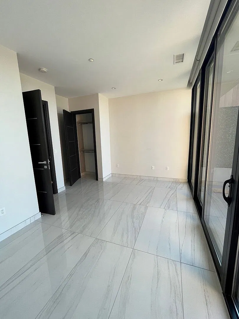 229 Waterman Street- Residential — Photo 4