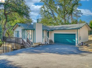 19215 Ferretti Rd, Groveland, CA 95321