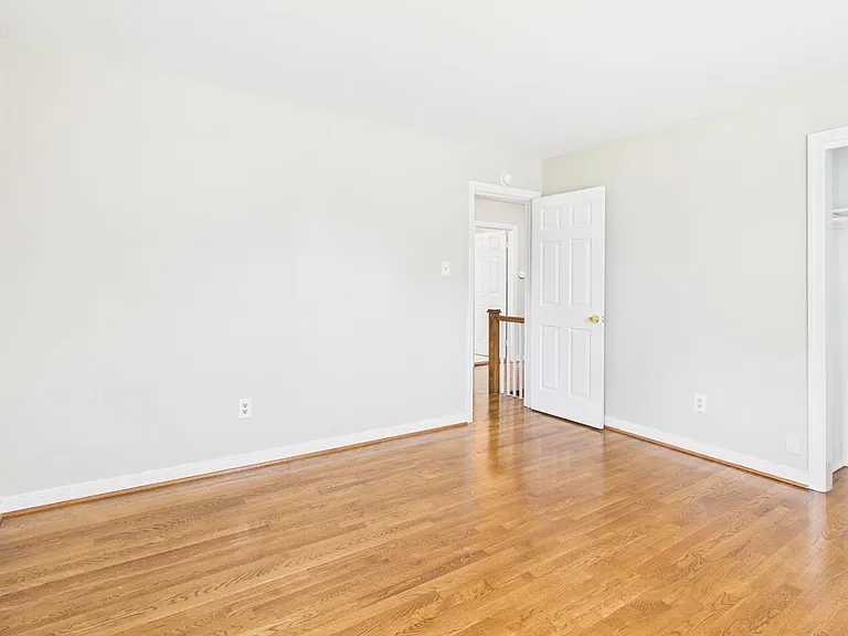 1519 Chauncey Ln — Photo 39