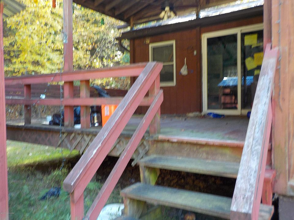 2nd image of 805 Swamp Rd