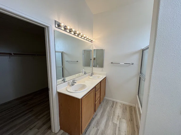 5613 Clotidle Soupert Ct — Photo 15