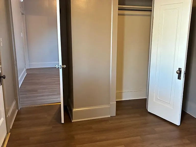 206 Lincoln Way E — Photo 14