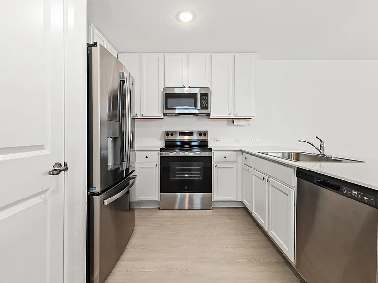 13422 Furyk Dr — Photo 17