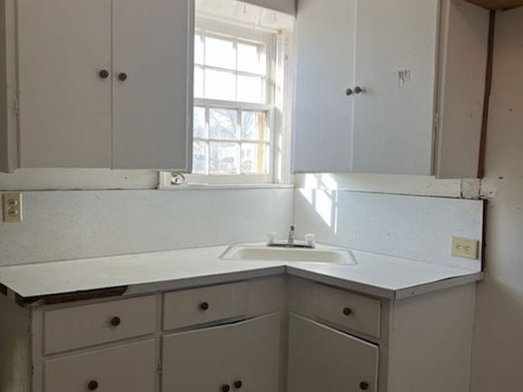 5th image of 1405 SW 12th Ave #B51669a51