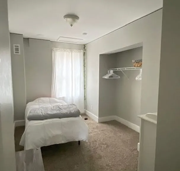 414 Stafford St — Photo 6