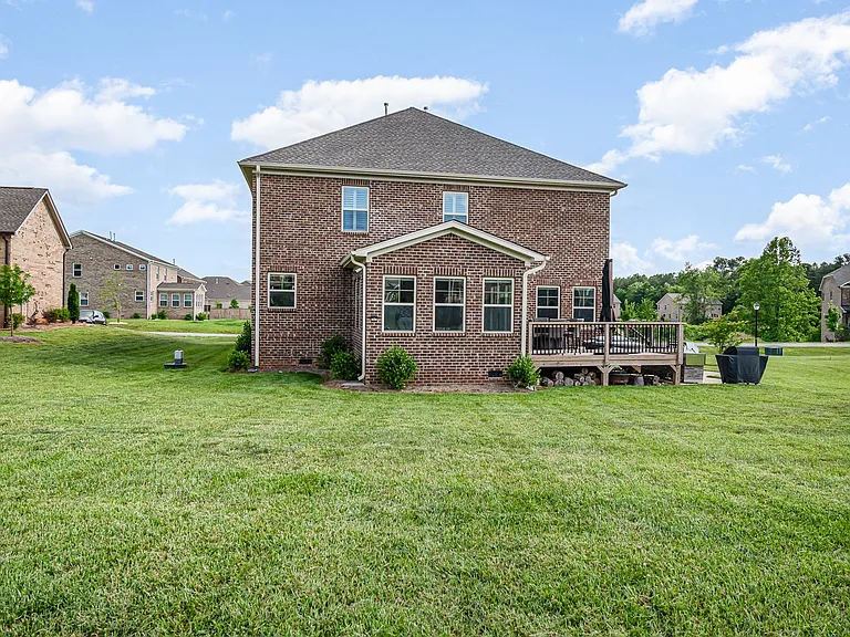6006 Tanoak Ct — Photo 11