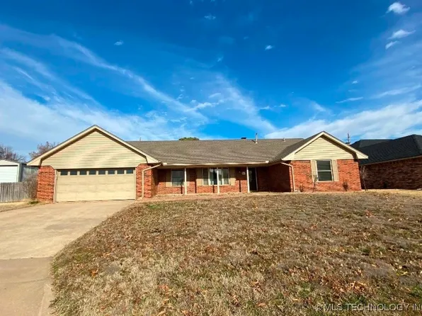 313 Wren Dr, Ponca City, OK 74601