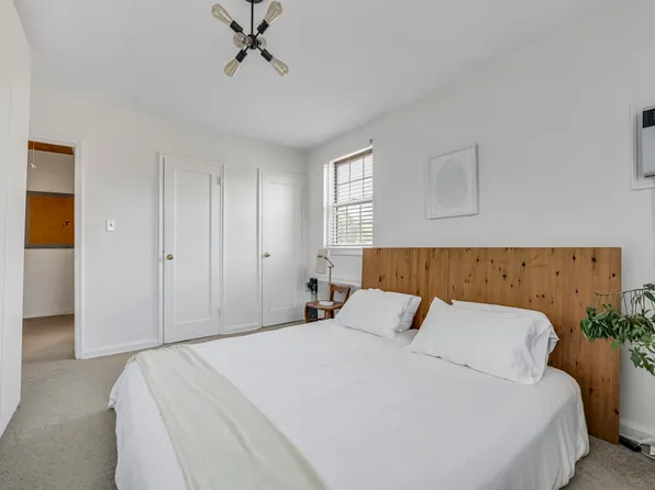 211-11 73rd Avenue image 7 of 11