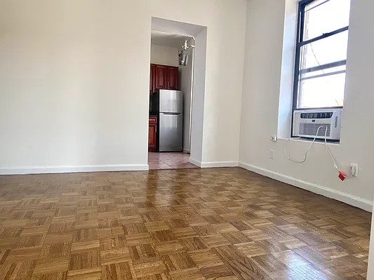 Rented by Corcoran | media 27