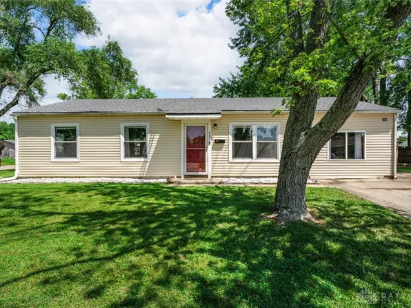 602 Millard Dr, Franklin, OH 45005