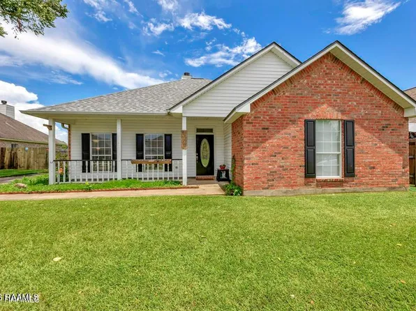 112 Pinnacle Dr, Youngsville, LA 70592
