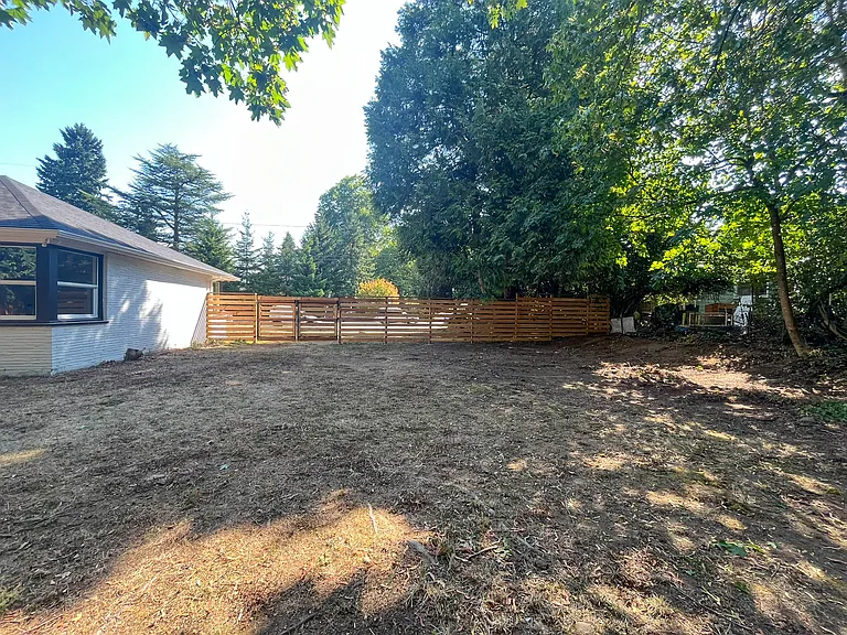 315 NE 148th Ave — Photo 36