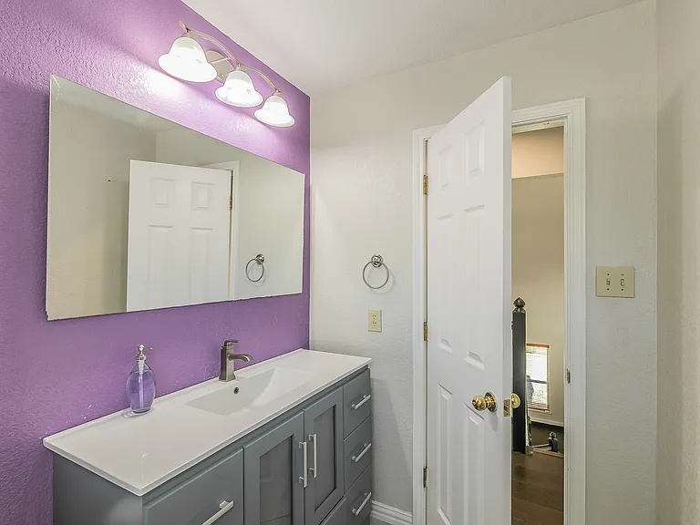 2 Edgemere Ct — Photo 23