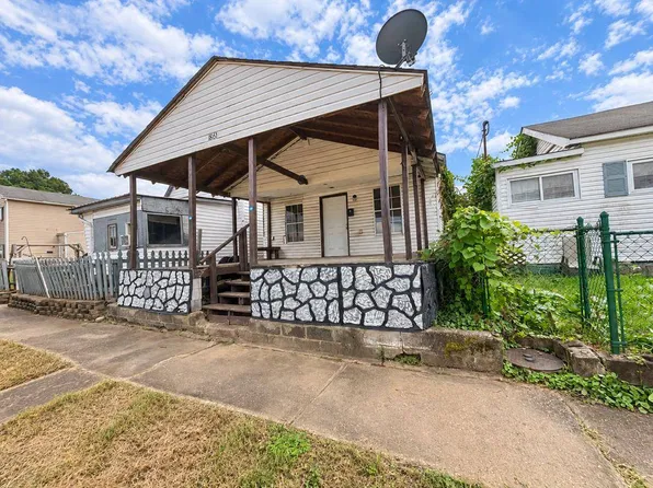 1861 5th Ave W, Huntington, WV 25704