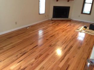 1019 Valley Grove Dr, Maumee, OH 43537