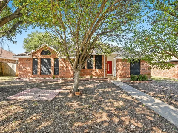 213 Willow Stone St, Denton, TX 76207
