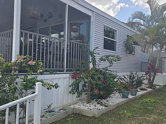 4th image of 17021 Upriver Dr #192