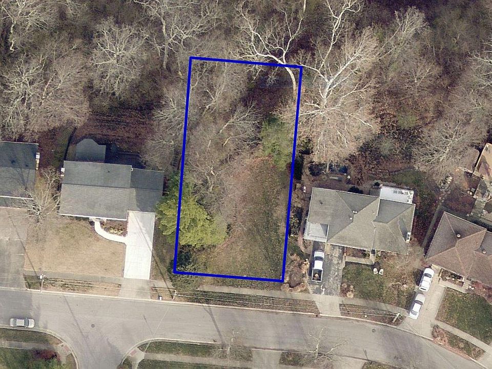 2nd image of 6925 Moorfield Dr