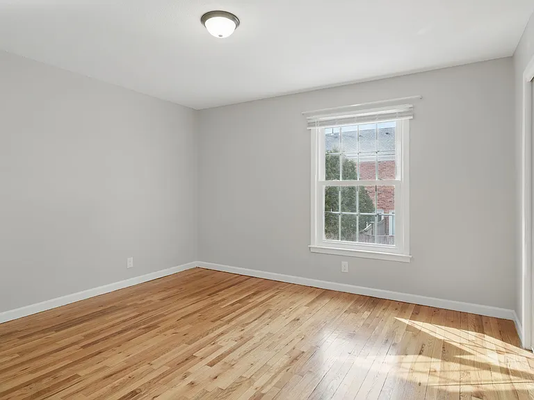 30 Yorktown Dr #30 — Photo 14