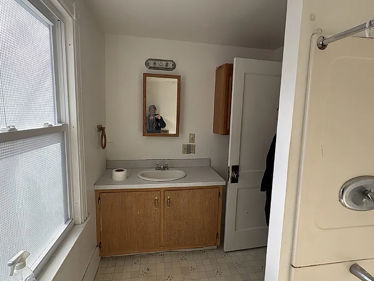 670 Main St — Photo 19