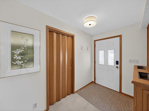 2nd image of 1224 4th St NW