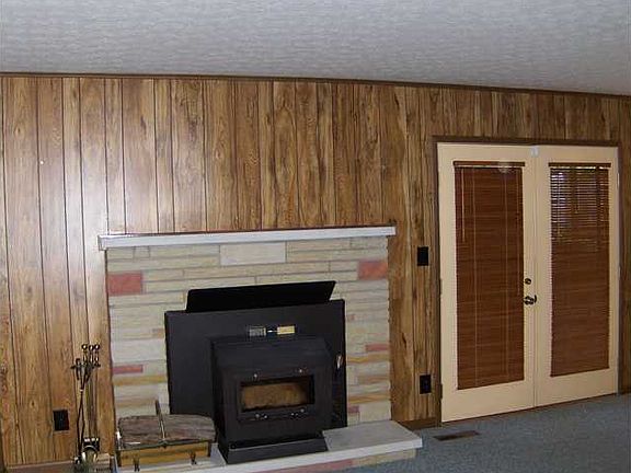 4th image of 6533 Birchview Dr N