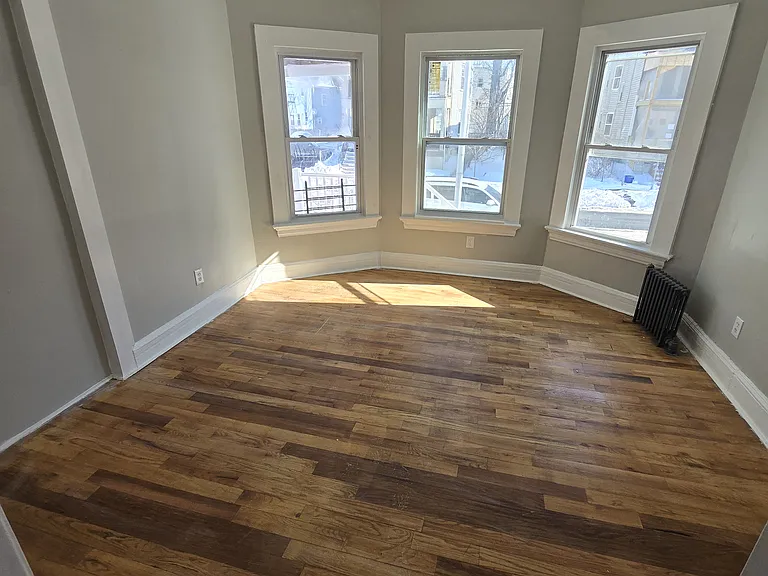 47 N 16th St #G1 — Photo 6