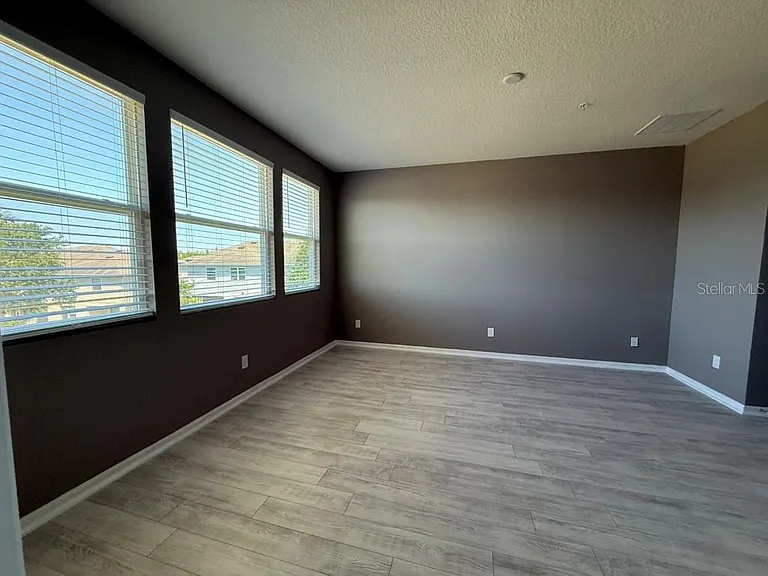 15221 Sunrise Grove Ct — Photo 9