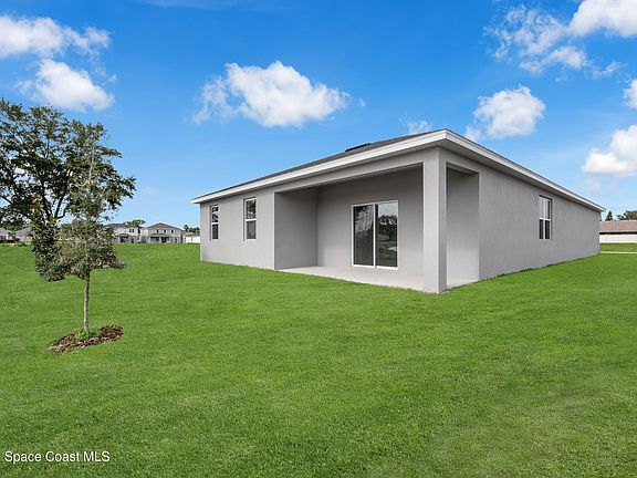 6th image of this home