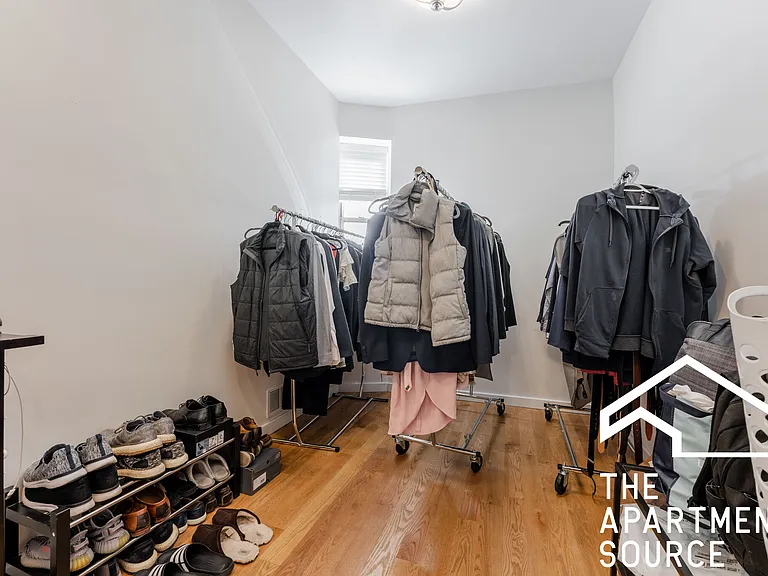 1806 W Grand Ave #2E — Photo 12