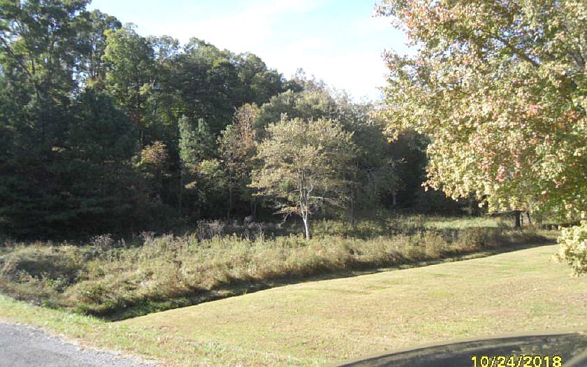 1st image of 43-44 Crabapple Ln