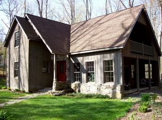 109 Hilliard Ln, Bartonsville, PA 18321