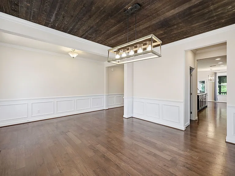 304 Atwood Dr — Photo 40