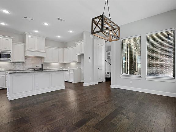 2nd image of 4502 Spanish Indigo Ln