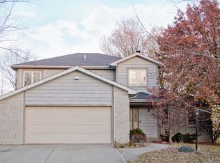 11318 Glenbarr Dr, Fort Wayne, IN