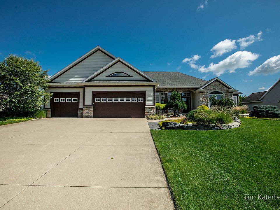 8260 Golfside Dr, Jenison, MI 49428 Zillow