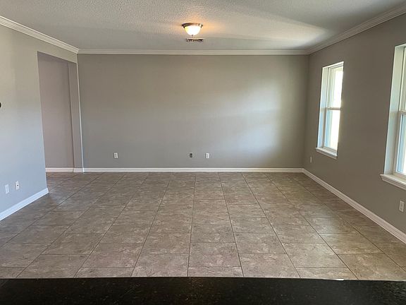5th image of 2767 Monticello Way