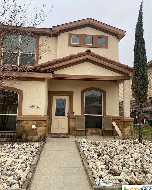 1st image of 6709 University Village Way