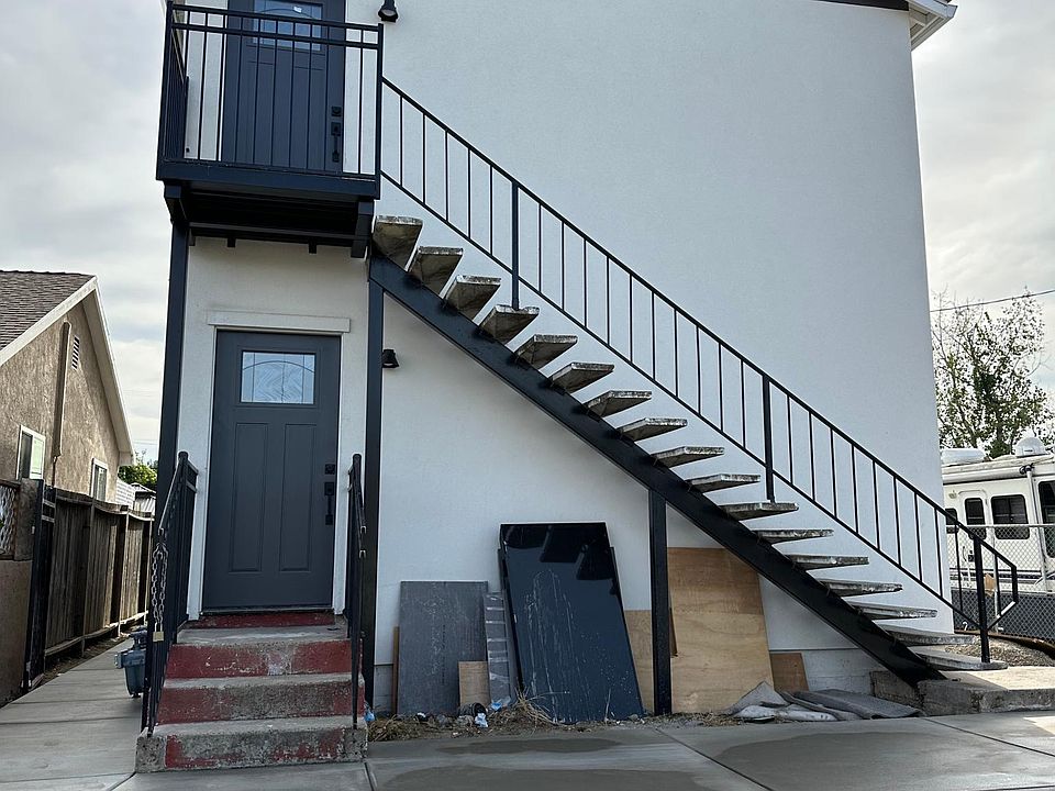 1st image of 1100 Jean Ave #A