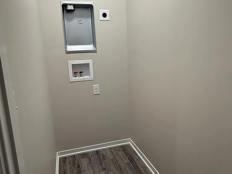 7004 Claystone Dr — Photo 12