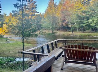 9816 Carrie Ln, Grayling, MI 49738