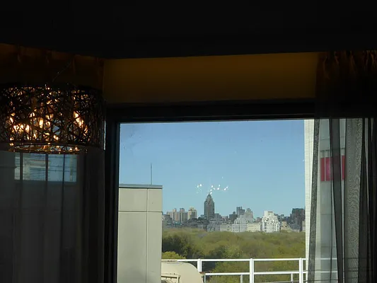 Rented by Barlavi Inc. | media 48