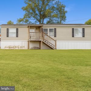 1 Randi Lyn Dr, East Berlin, PA, 17316