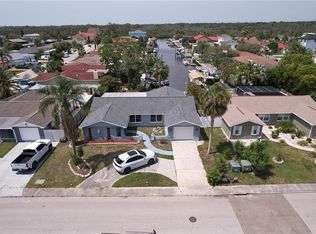 6101 Seabreeze Dr, Port Richey, FL 34668