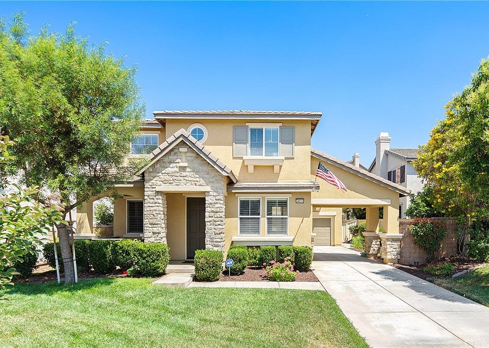 2nd image of 34312 Chaparossa Dr